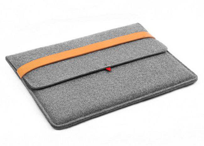 Light Grey Eco Friendly Wool Dustproof Felt Laptop Bag